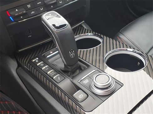 Used 2021 Maserati Ghibli Trofeo image 13