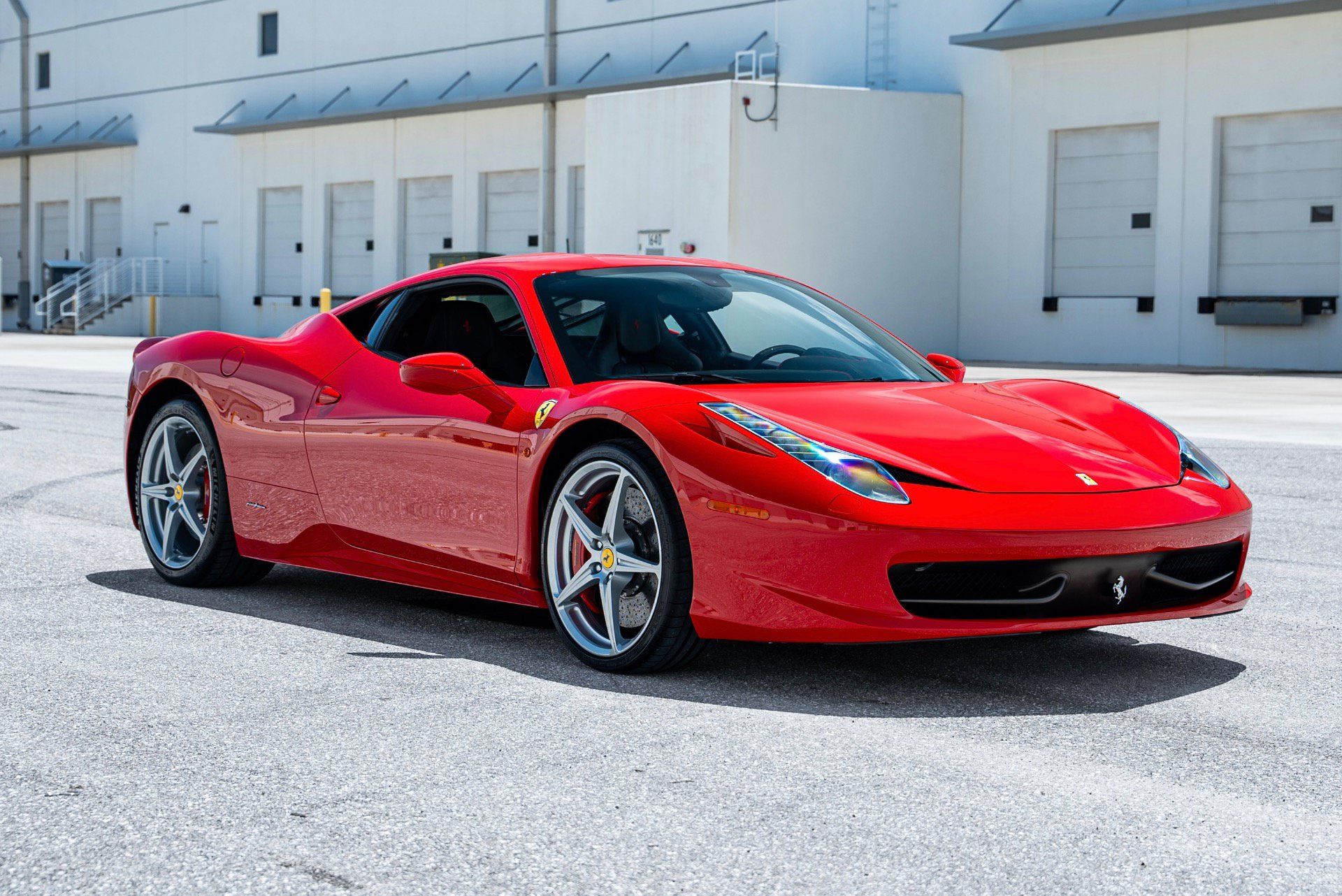 Used 2014 Ferrari 458 Italia Coupe RWD image 10