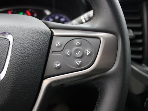 Used 2023 GMC Acadia AT4 image 43