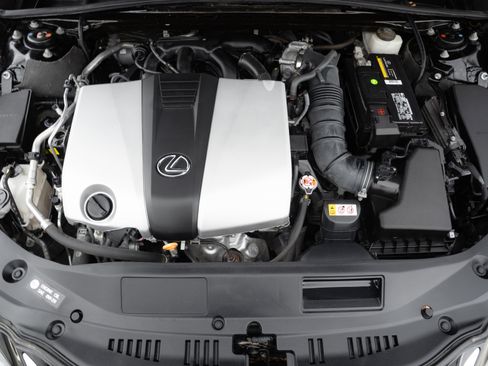 Used 2019 Lexus ES 350 Ultra Luxury image 32