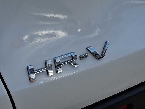 Used 2023 Honda HR-V LX image 30