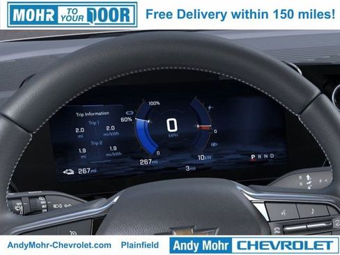 New 2026 Chevrolet Equinox EV LT image 18