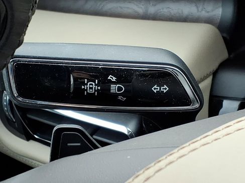 Certified 2020 Lincoln Aviator Reserve w/ Equipment Group 202A AWD/4WD image 29