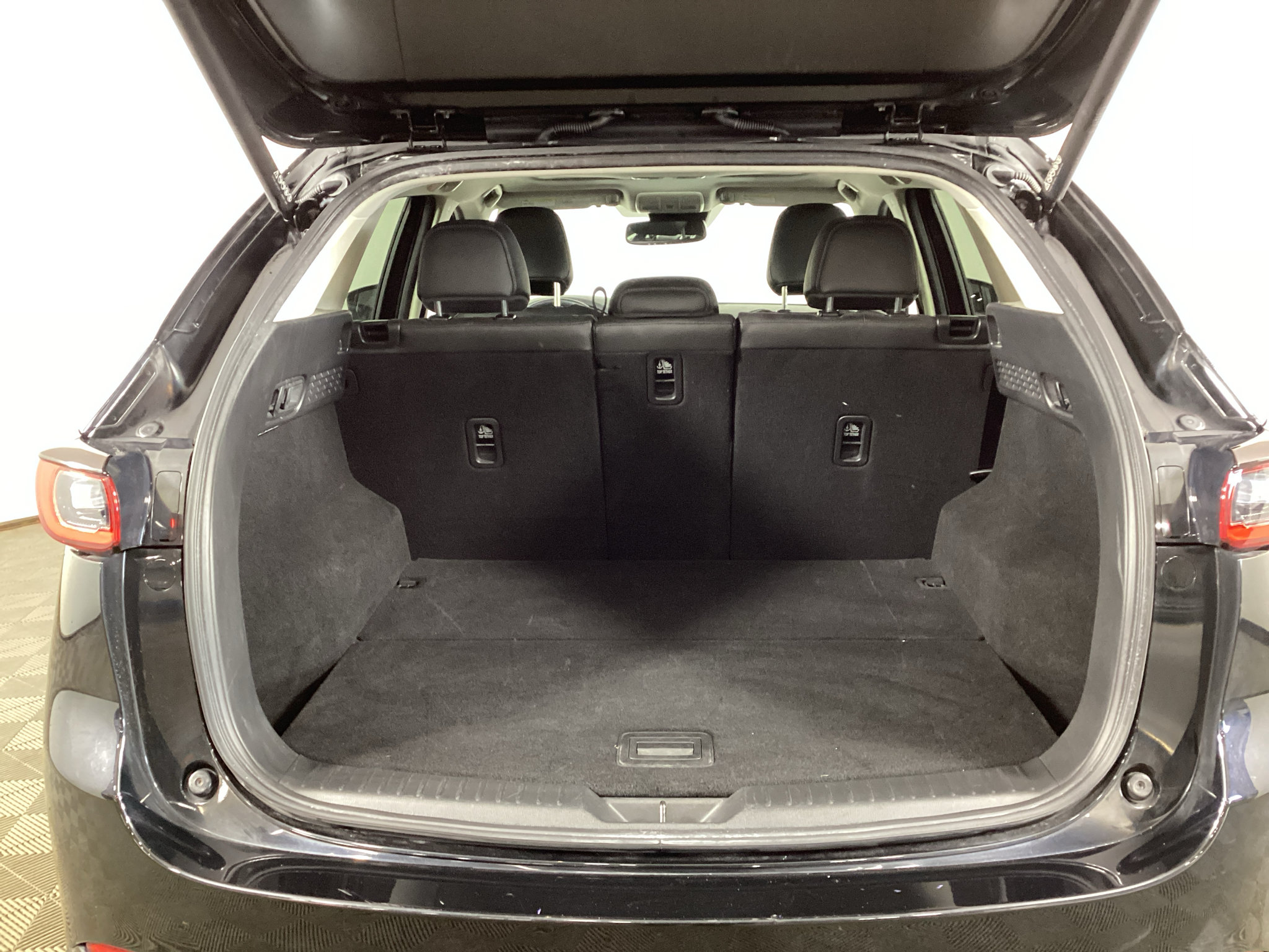 Used 2025 MAZDA CX-5 AWD 2.5 S w/ Preferred Package image 32
