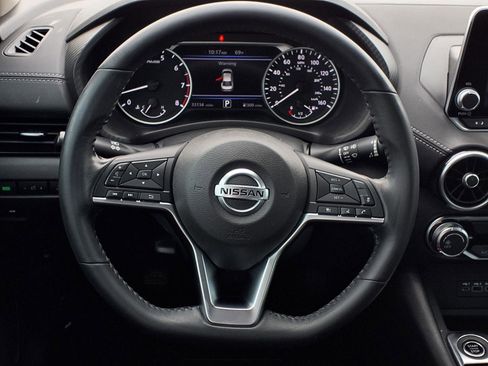 Used 2022 Nissan Sentra SV w/ Lighting Package image 20