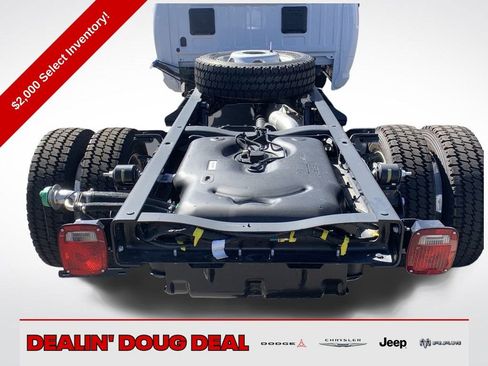 New 2026 RAM 5500 Tradesman w/ Chrome Appearance Group image 25