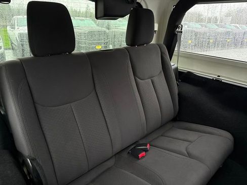 Used 2017 Jeep Wrangler Sport image 19