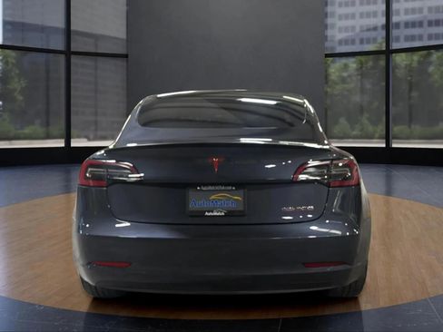 Used 2023 Tesla Model 3 Performance image 9