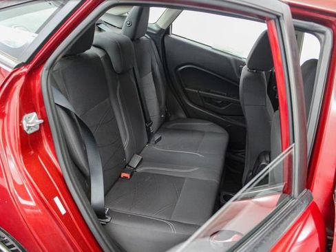 Used 2014 Ford Fiesta SE FWD image 21