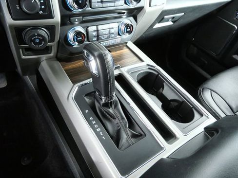 Used 2016 Ford F150 Lariat w/ Equipment Group 502A Luxury image 20