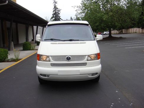 Used 2001 Volkswagen Eurovan FWD image 5