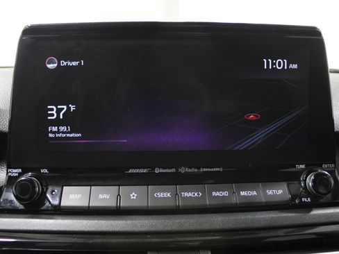 Used 2022 Kia Seltos SX w/ Sunroof Package image 13