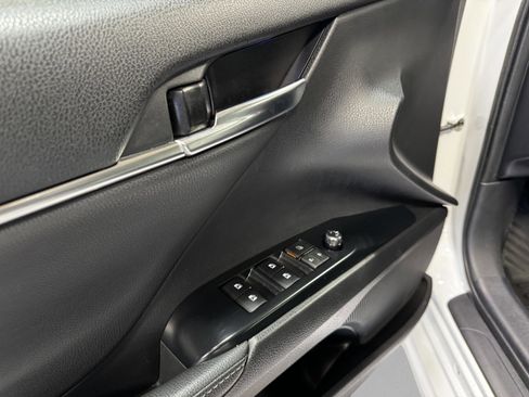 Used 2020 Toyota Camry XSE image 41