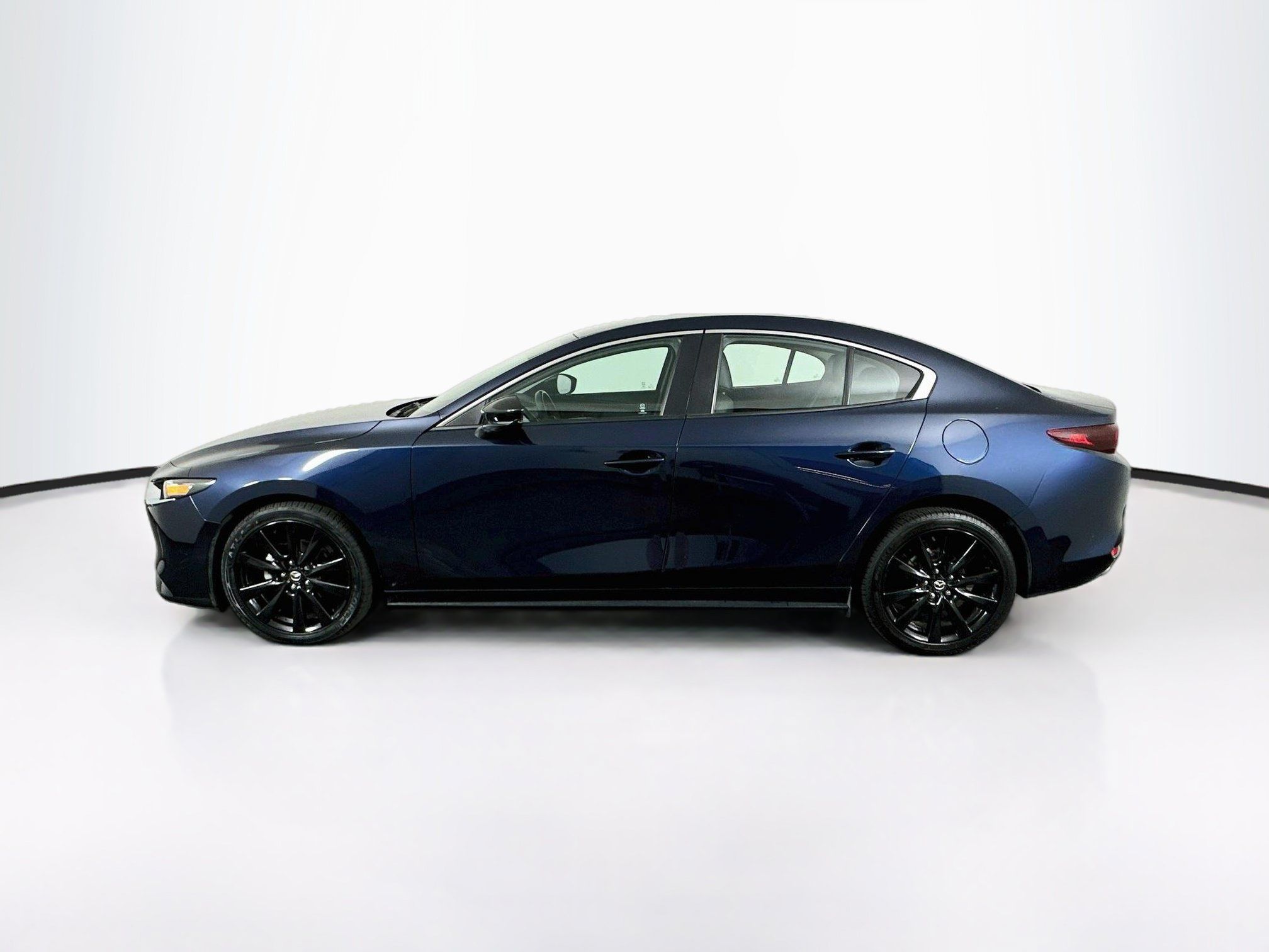 Used 2025 MAZDA MAZDA3 s FWD image 4