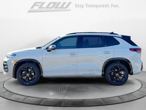 New 2026 Volkswagen Tiguan SE R-Line AWD/4WD image 4