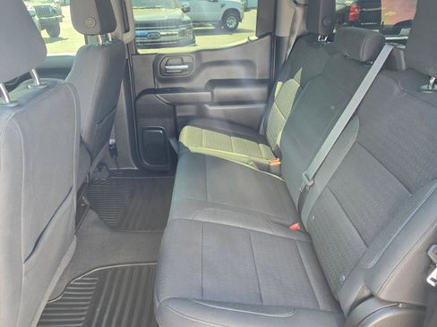 Used 2022 Chevrolet Silverado 1500 Custom Trail Boss image 9