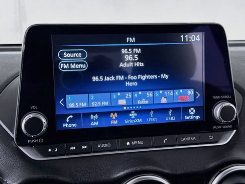 Used 2024 Nissan Sentra SV FWD image 29