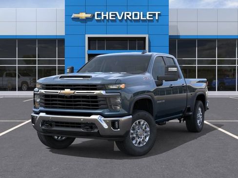 New 2026 Chevrolet Silverado 2500 LT w/ Safety Package AWD/4WD image 6