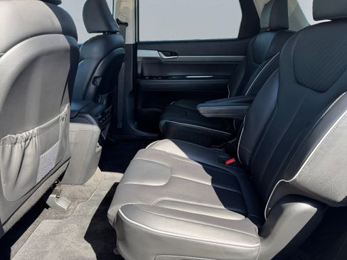 Used 2025 Hyundai Palisade SEL AWD/4WD image 18