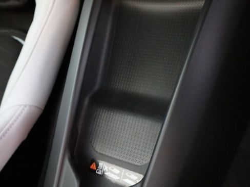 Used 2024 Chevrolet Corvette Z06 image 28