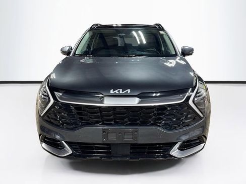 Used 2023 Kia Sportage SX image 2