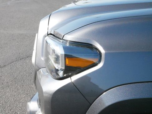 Used 2023 Toyota Tacoma Limited image 16