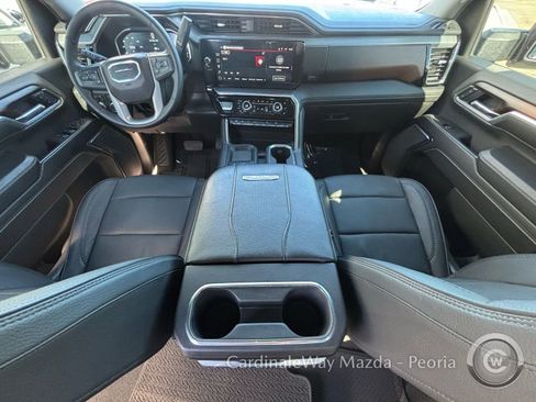 Used 2025 GMC Sierra 3500 Denali w/ Technology Package AWD/4WD image 28