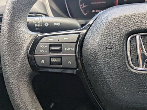 Used 2022 Honda Civic LX image 11