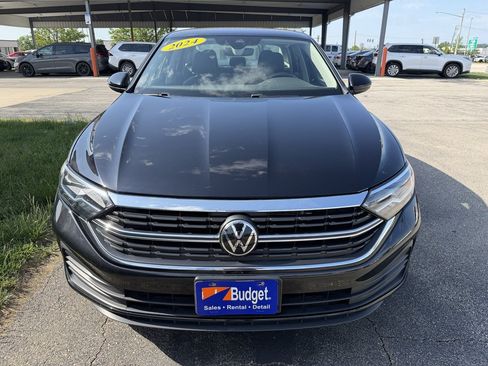 Used 2024 Volkswagen Jetta SE FWD image 8