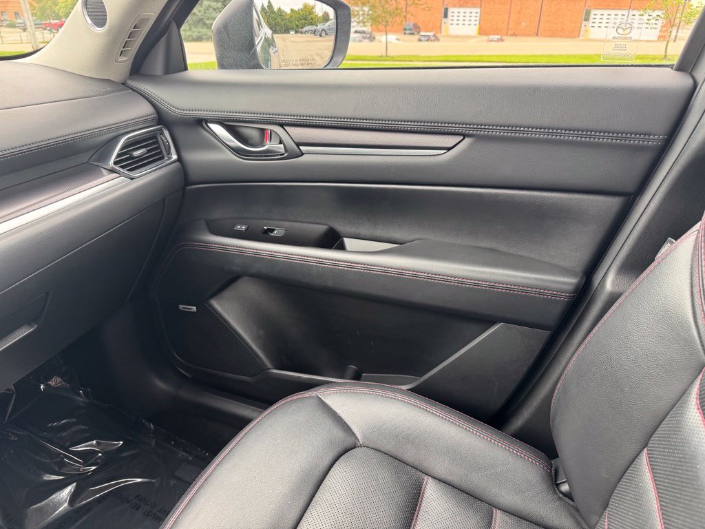 Certified 2025 MAZDA CX-5 Carbon Edition AWD/4WD image 22