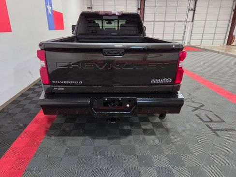 Used 2020 Chevrolet Silverado 2500 High Country w/ Z71 Off-Road Package image 20