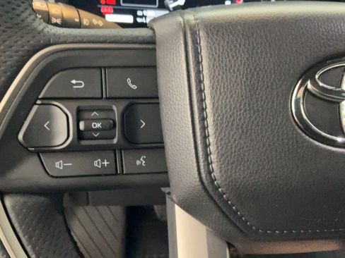 Certified 2025 Toyota Tundra Limited AWD/4WD image 17