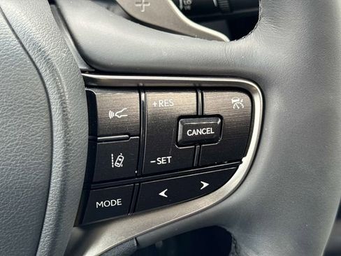 Used 2024 Lexus ES 350 Ultra Luxury w/ Accessory Package (Z2) image 25