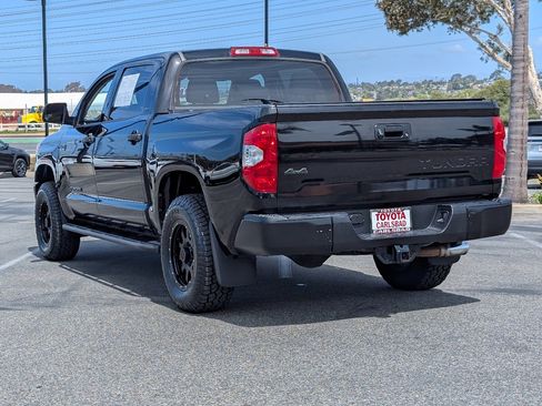 Used 2017 Toyota Tundra SR5 w/ SR5 Upgrade Package AWD/4WD image 12