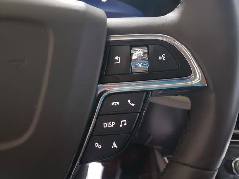 Used 2023 Lincoln Nautilus Reserve w/ Equipment Group 202A image 21