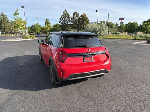 Used 2026 MINI Cooper 2-Door Hardtop FWD image 3