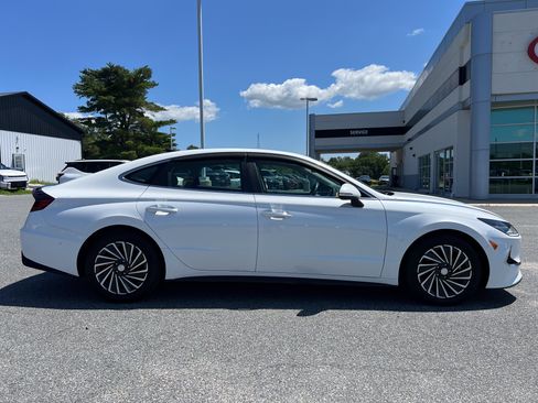 Used 2022 Hyundai Sonata Limited FWD image 7