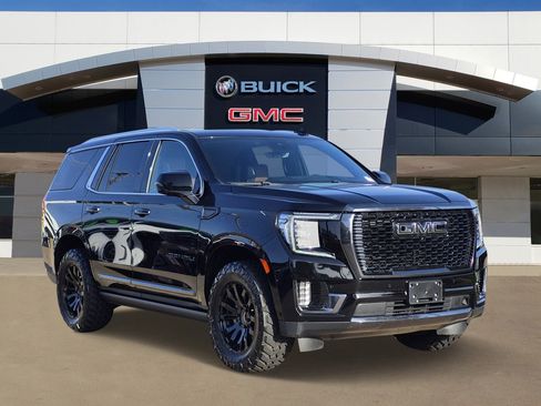 Used 2023 GMC Yukon Denali Ultimate w/ LPO, Floor Liner Package AWD/4WD image 1