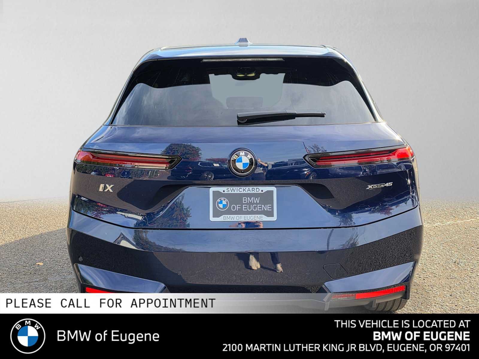 Used 2026 BMW iX xDrive45 AWD/4WD image 4