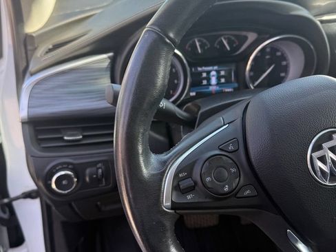 Used 2019 Buick Envision Essence FWD image 13