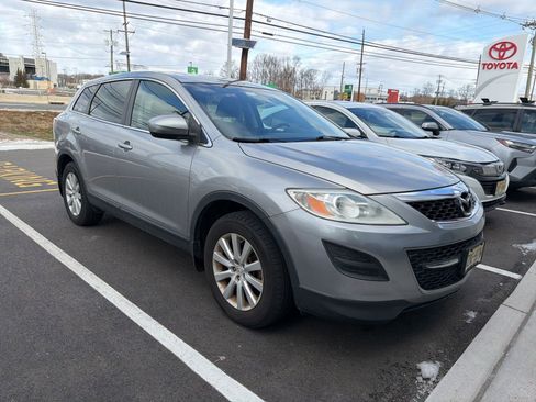 Used 2010 MAZDA CX-9 Touring w/ Moonroof & Bose Audio Pkg image 2