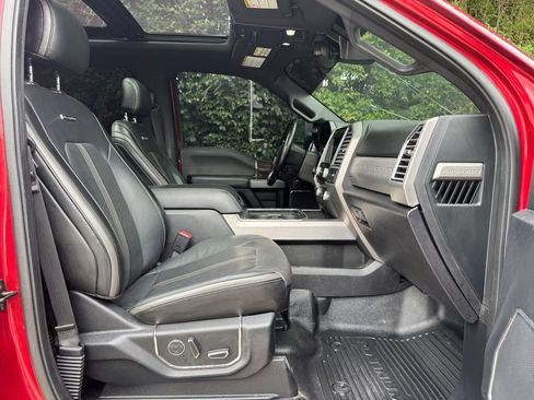 Used 2017 Ford F250 Platinum w/ Platinum Ultimate Package AWD/4WD image 9