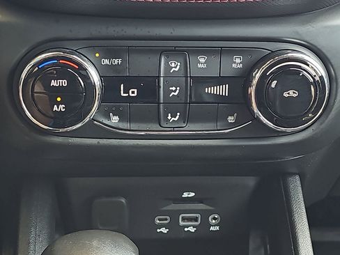 Used 2023 Chevrolet TrailBlazer RS w/ Sun and Liftgate Package AWD/4WD image 26