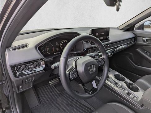 Used 2023 Honda Civic Sport image 12