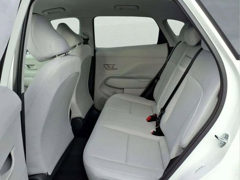 New 2026 Hyundai Kona SEL Sport FWD image 11