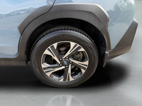 Used 2024 Subaru Crosstrek 2.0i Premium AWD/4WD image 21
