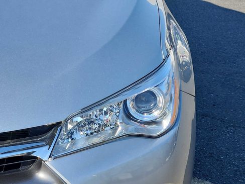 Used 2017 Toyota Camry LE FWD image 15