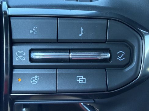 New 2026 GMC Acadia AT4 AWD/4WD image 29