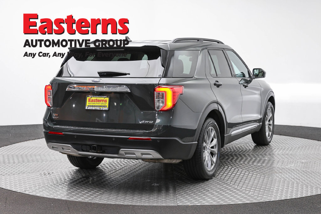 Used 2023 Ford Explorer XLT w/ Equipment Group 202A AWD/4WD image 7