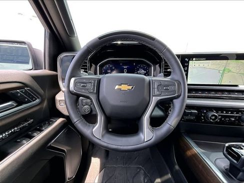 New 2026 Chevrolet Silverado 1500 High Country AWD/4WD image 16